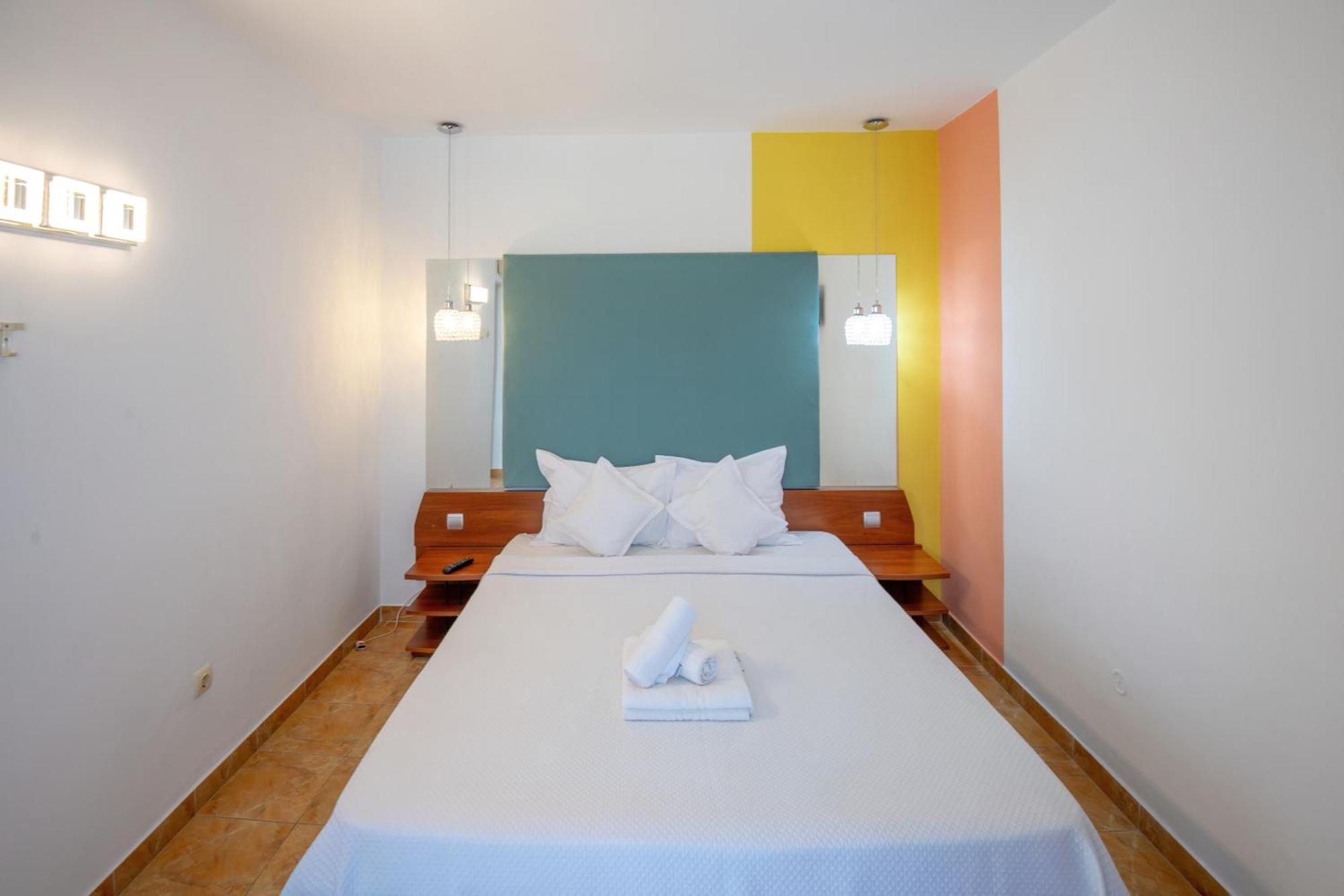 Complex Modern All Inclusive 마마이아 외부 사진