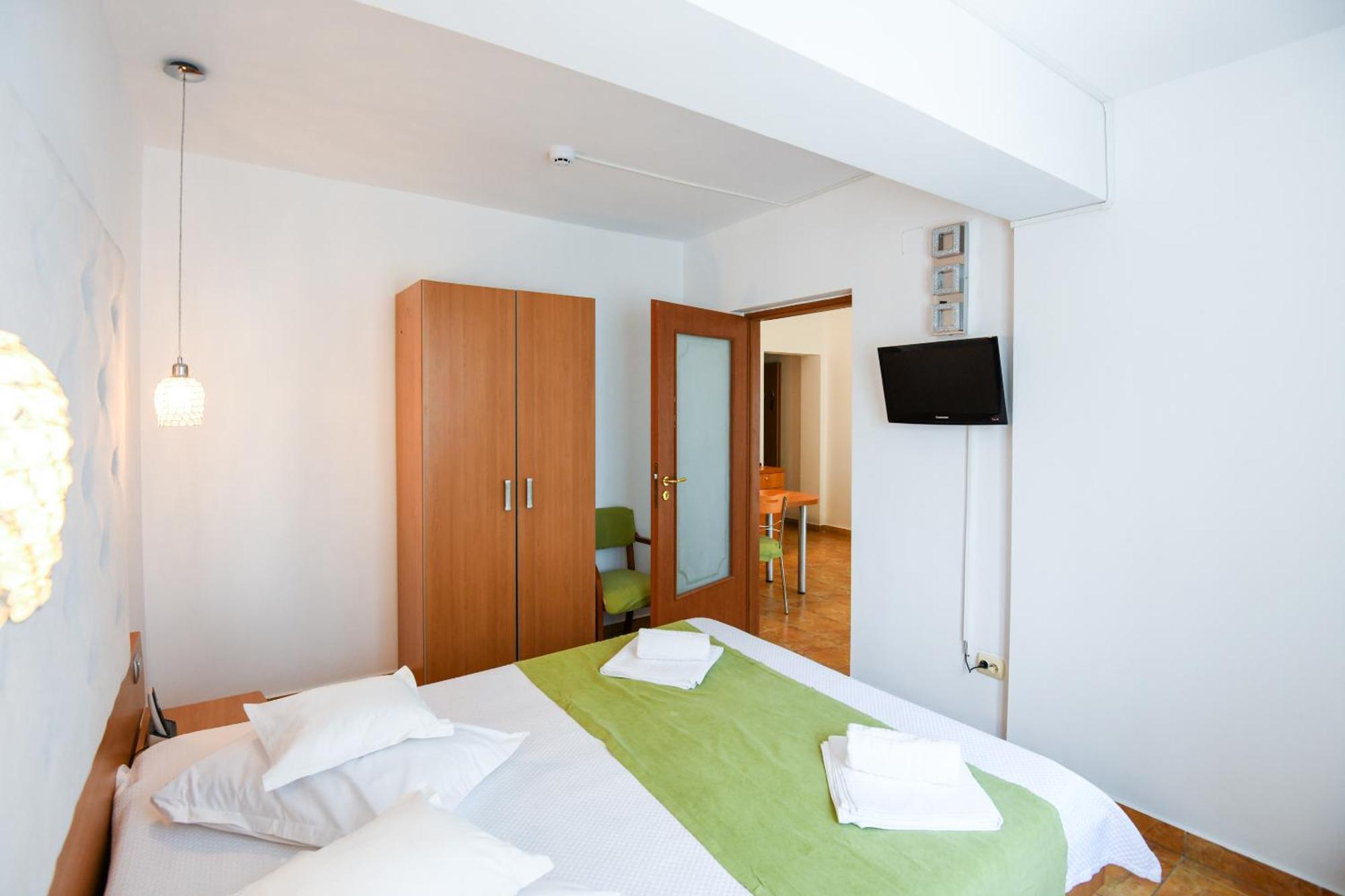 Complex Modern All Inclusive 마마이아 외부 사진